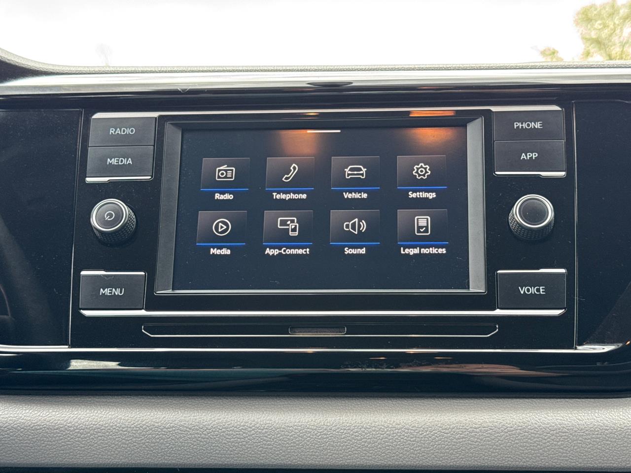 2022 Volkswagen Taos