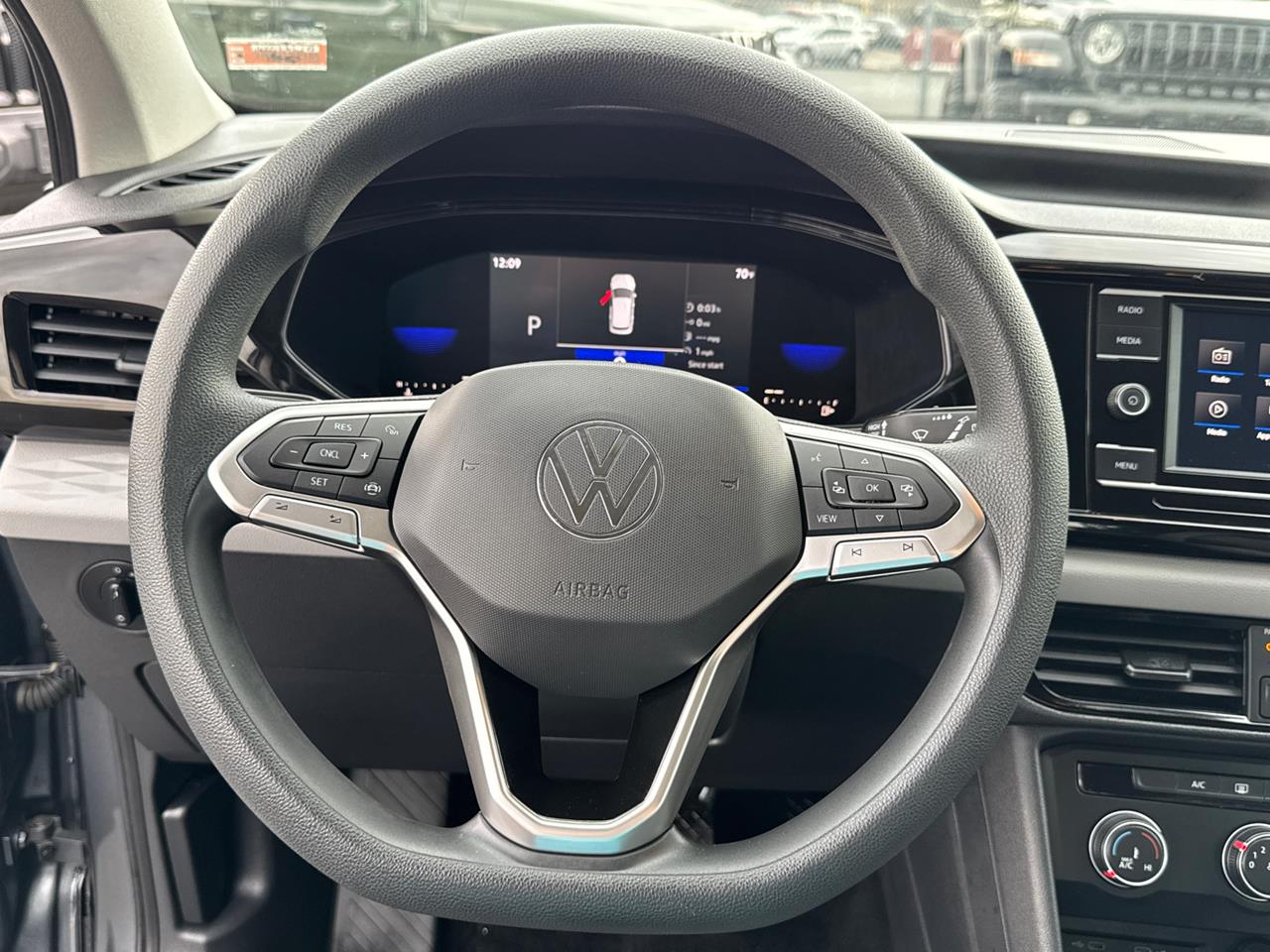 2022 Volkswagen Taos