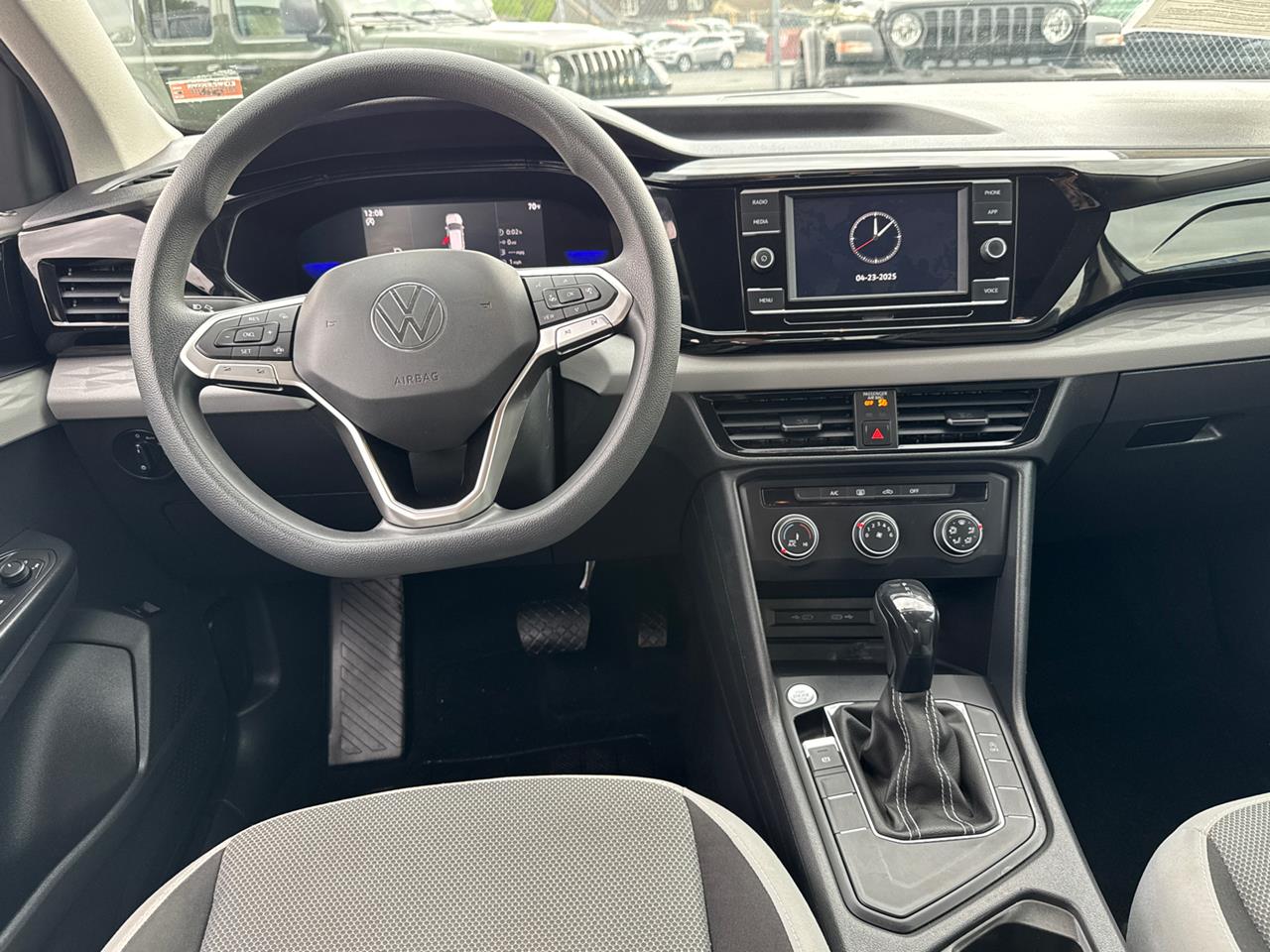 2022 Volkswagen Taos