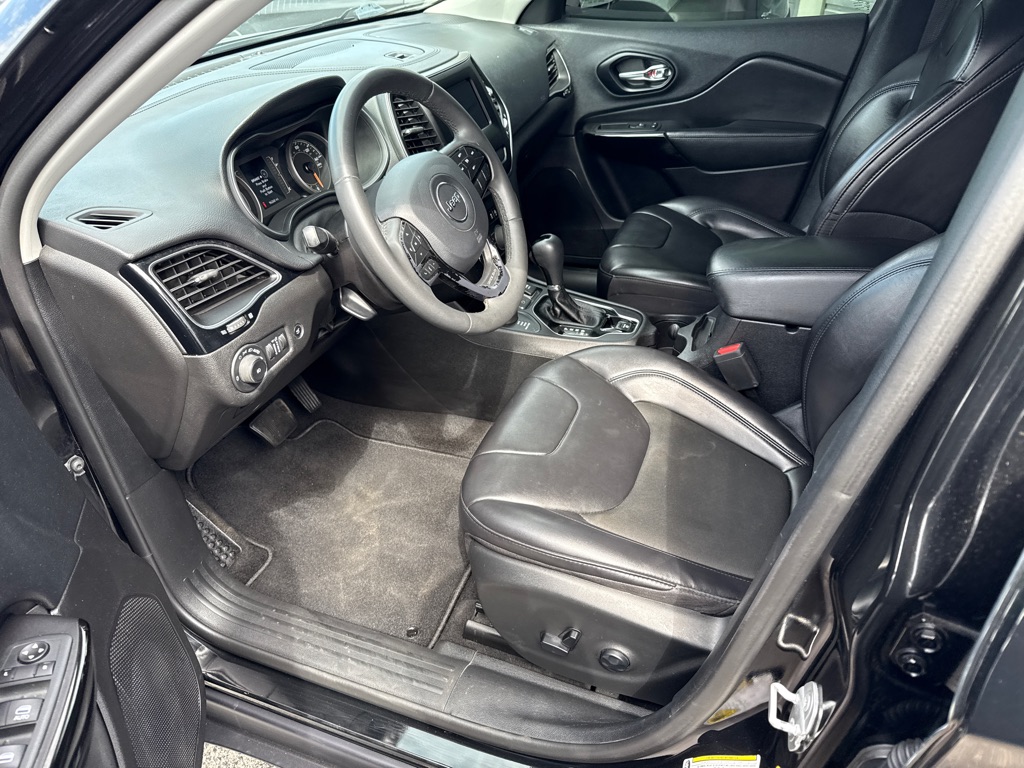 2020 Jeep Cherokee