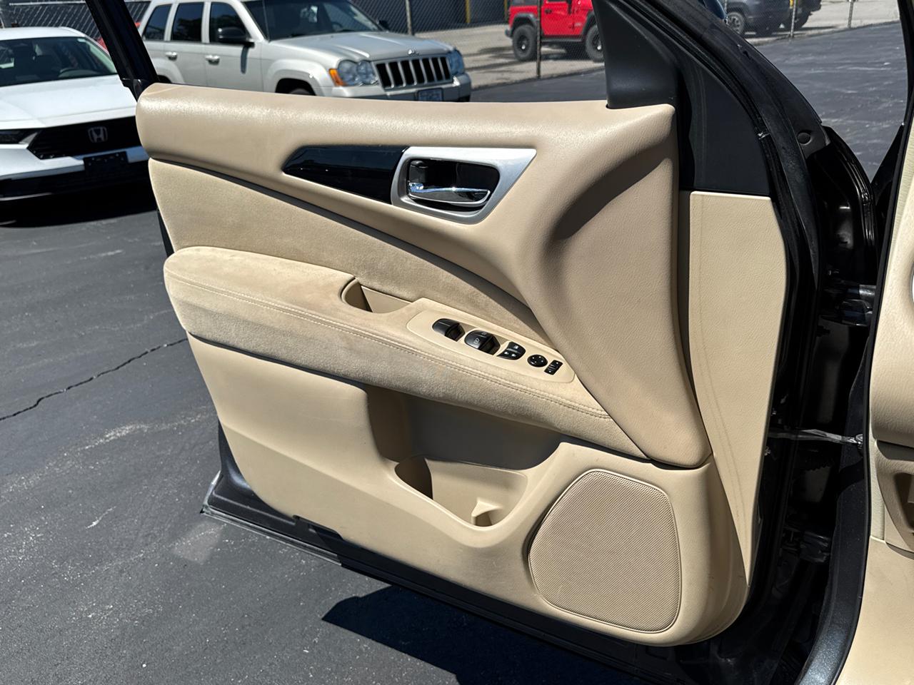2013 Nissan Pathfinder