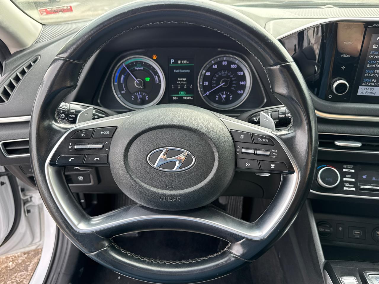 2022 Hyundai Sonata Hybrid