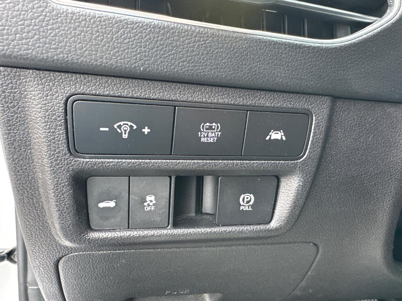 2022 Hyundai Sonata Hybrid