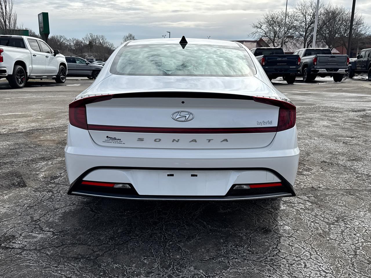2022 Hyundai Sonata Hybrid