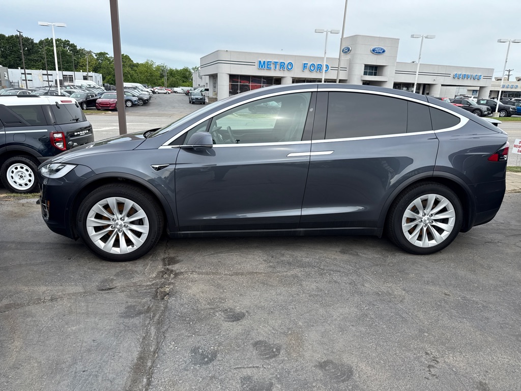 Used 2019 Tesla Model X 75D Crossovers