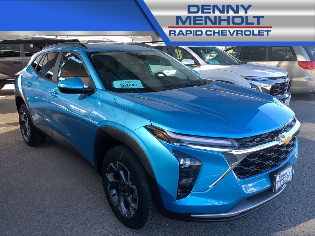 New 2025 Chevrolet Trax LT SUVs