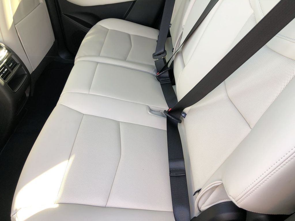 2025 Cadillac XT5