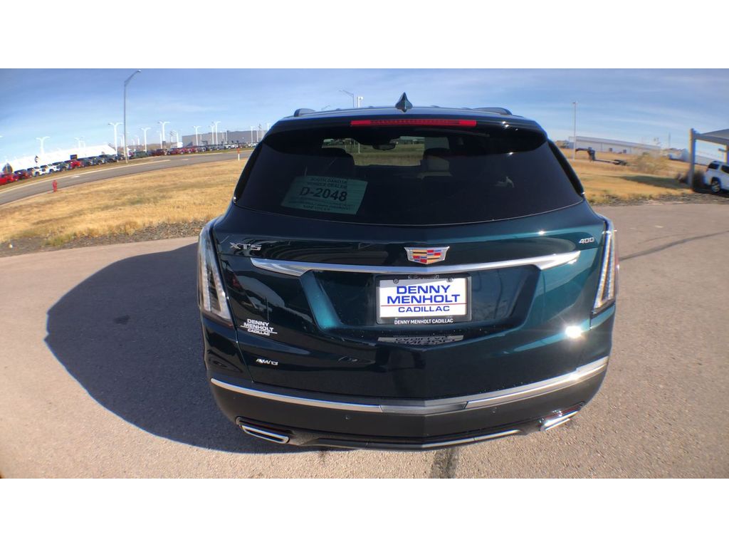 2025 Cadillac XT5