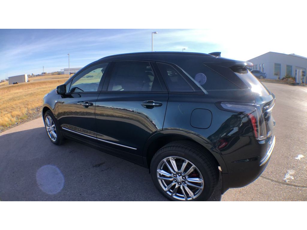 2025 Cadillac XT5