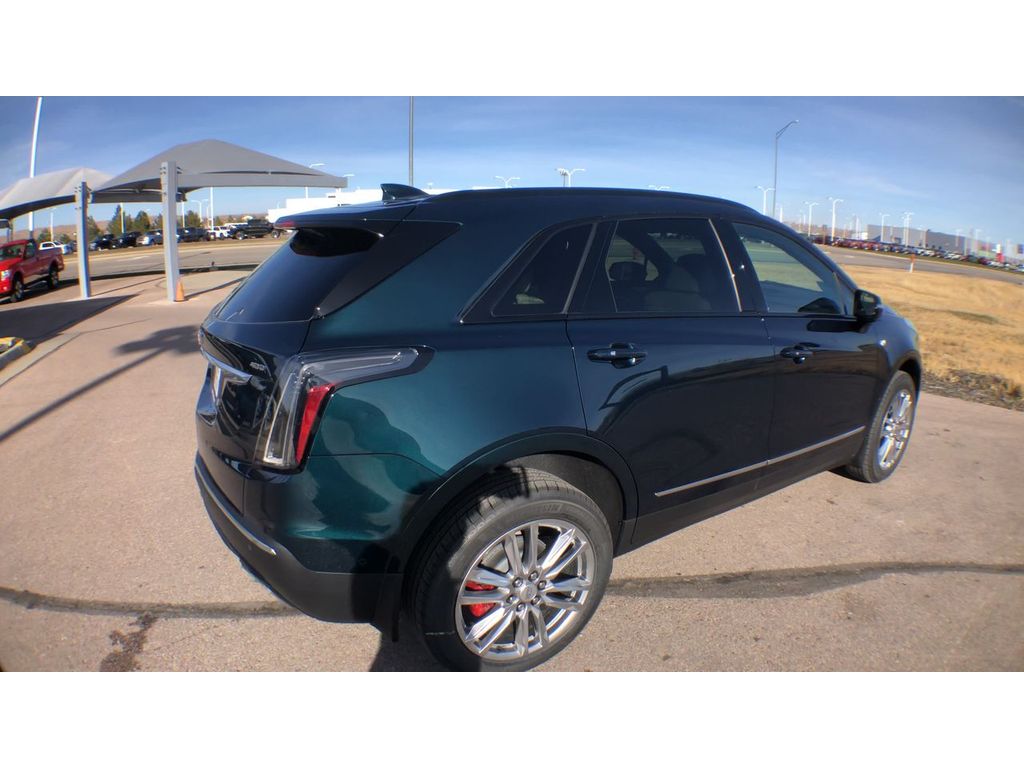 2025 Cadillac XT5
