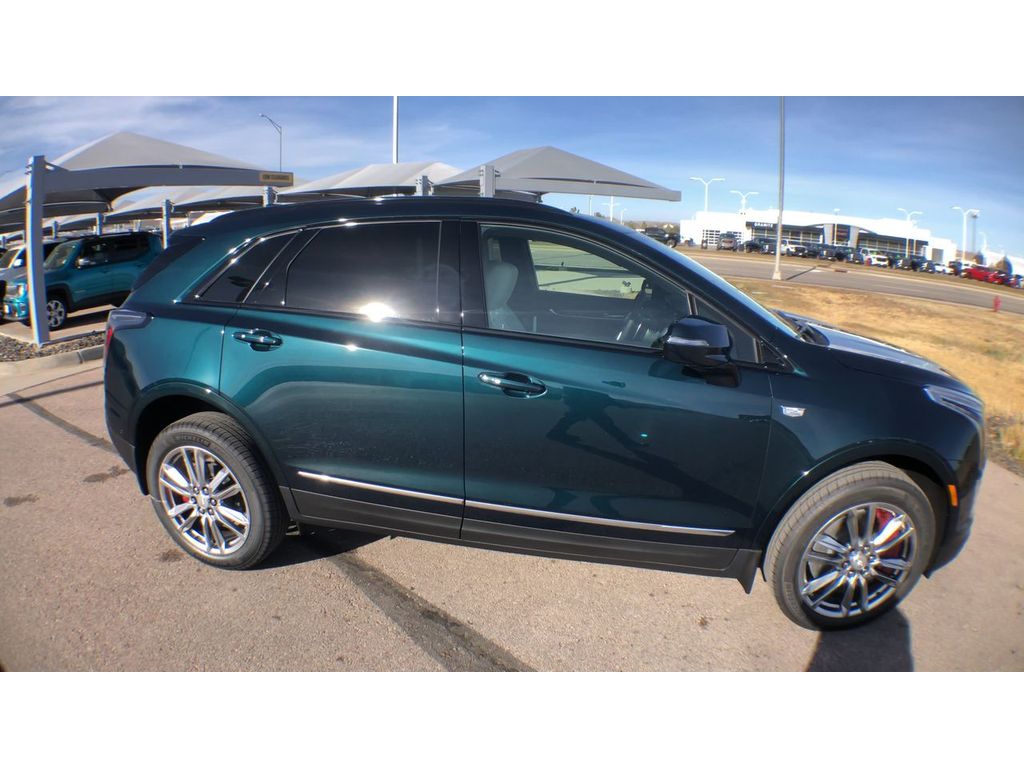 2025 Cadillac XT5
