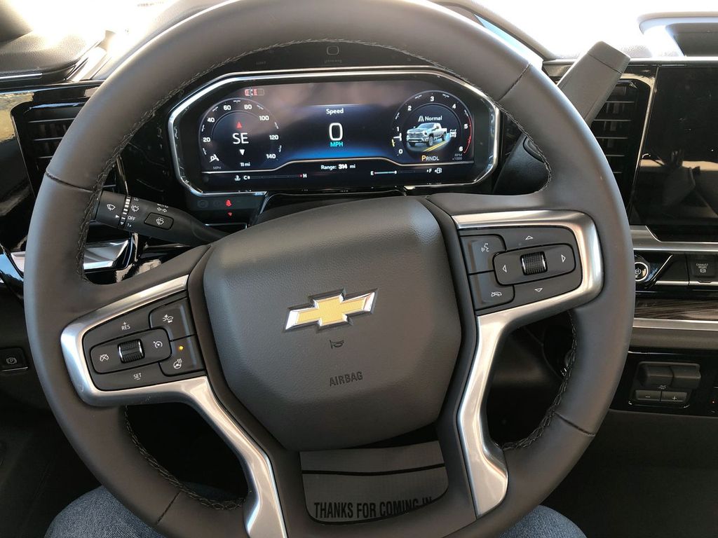 2025 Chevrolet Silverado 3500