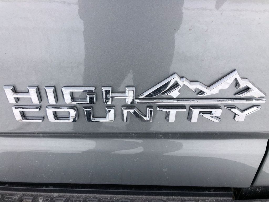 2025 Chevrolet Silverado 3500
