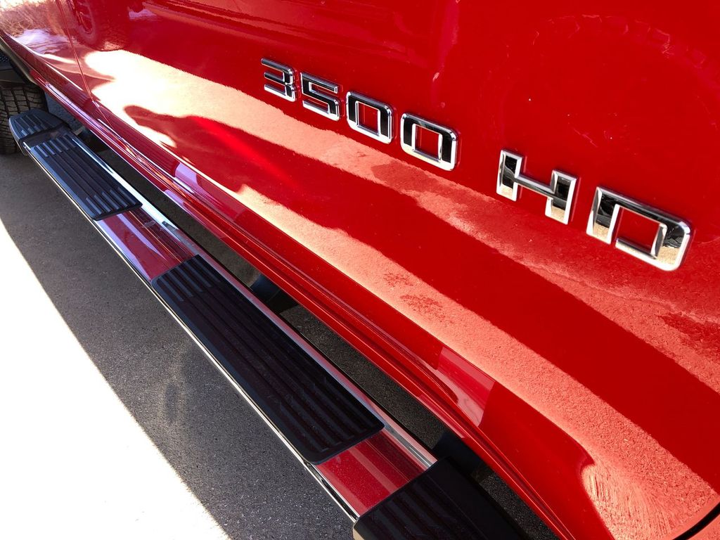 2025 Chevrolet Silverado 3500
