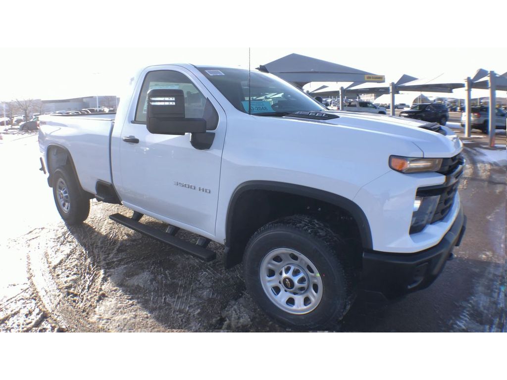 2025 Chevrolet Silverado 3500