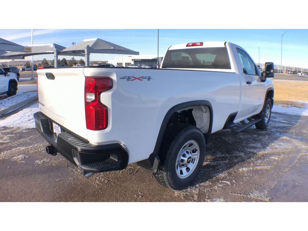 2025 Chevrolet Silverado 3500