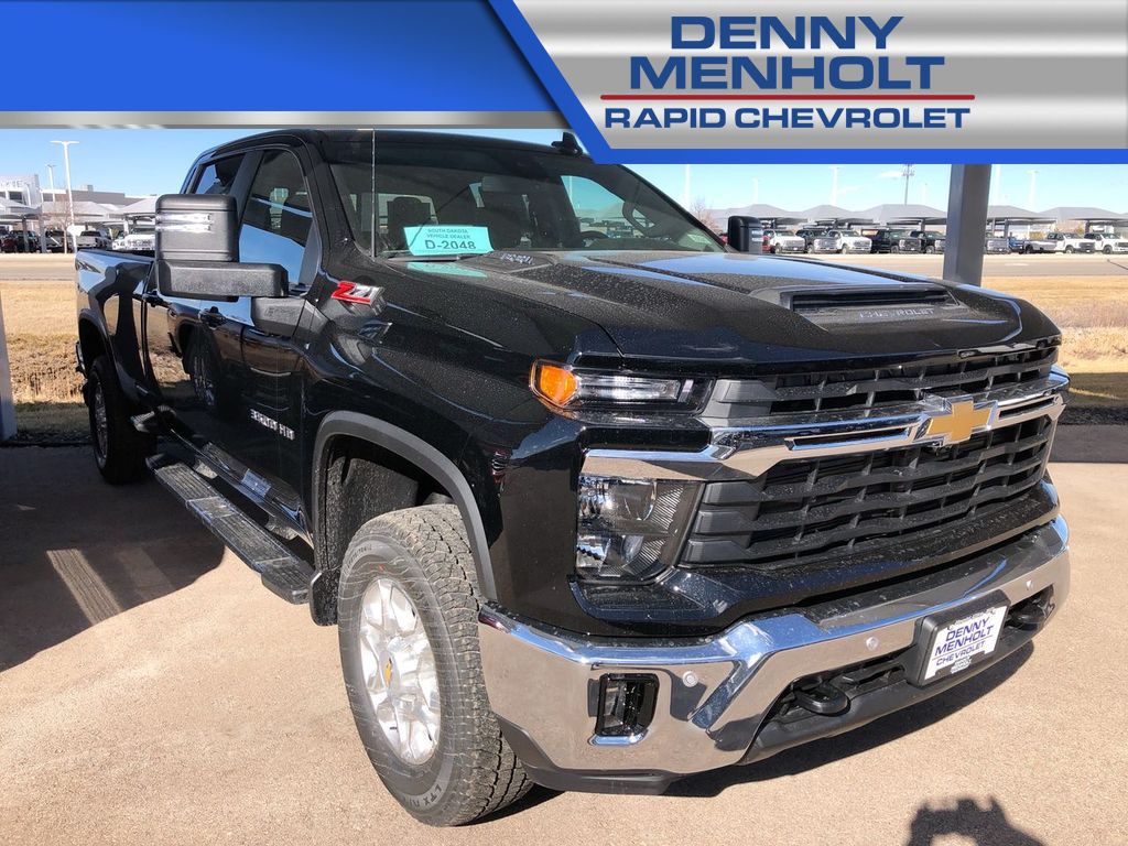 New 2025 Chevrolet Silverado 3500 LT Trucks