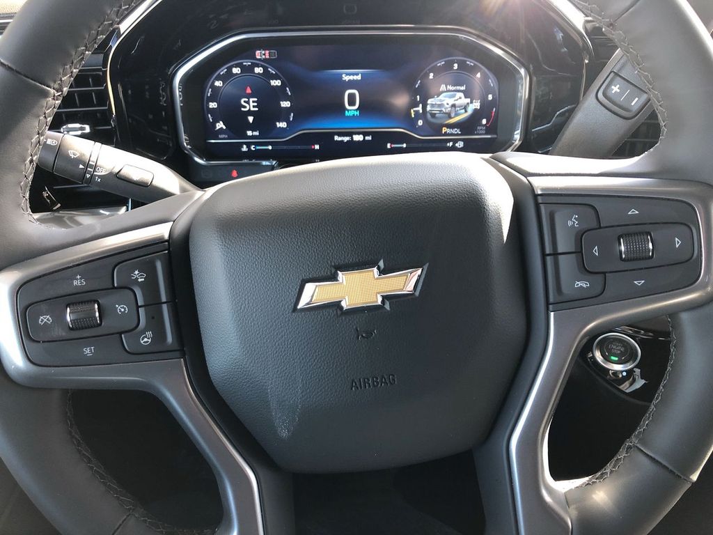 2025 Chevrolet Silverado 3500