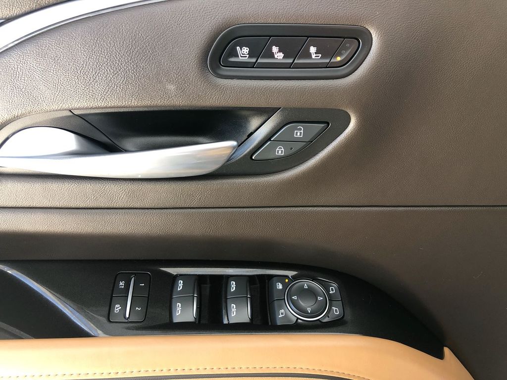 2022 Cadillac Escalade ESV