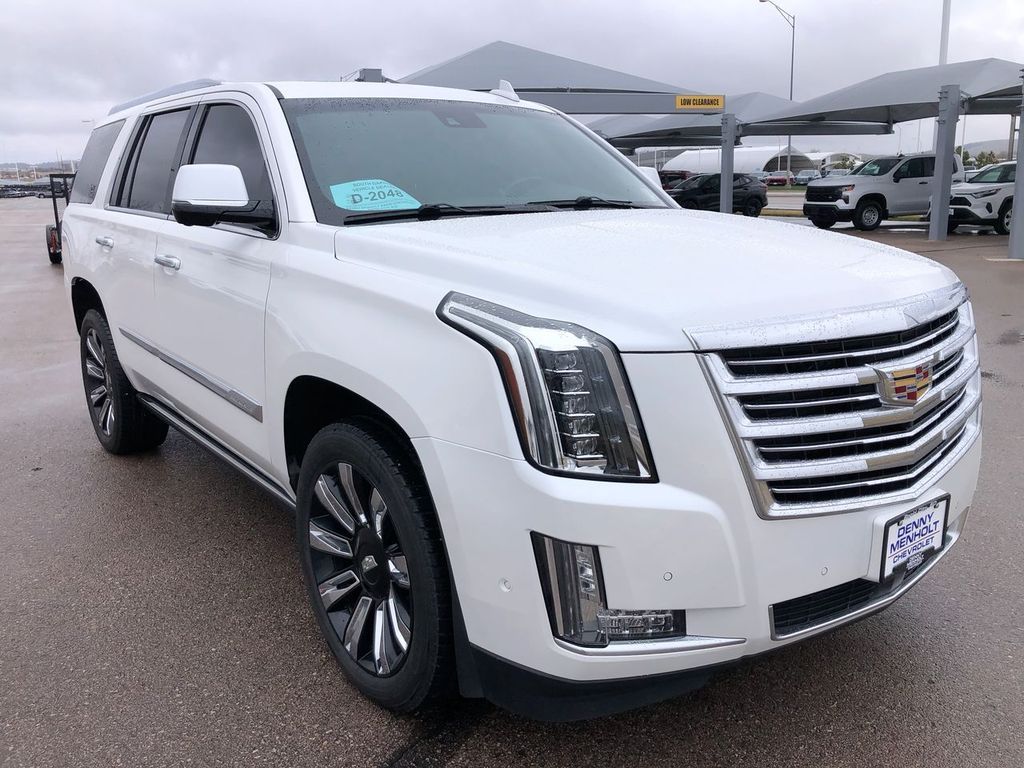 Used 2018 Cadillac Escalade Platinum SUVs