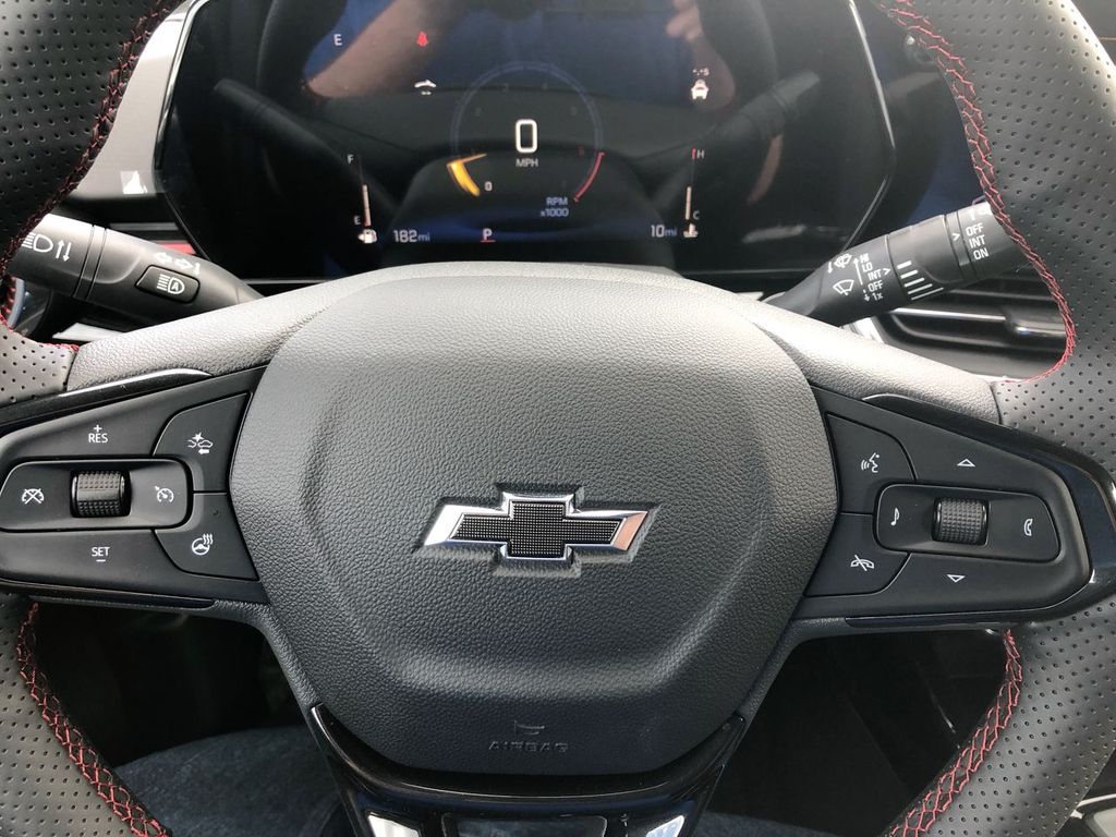 2025 Chevrolet Trax