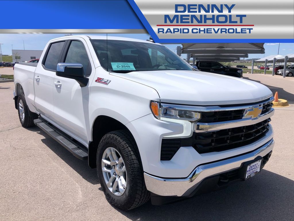 Used 2025 Chevrolet Silverado 1500 LT Trucks