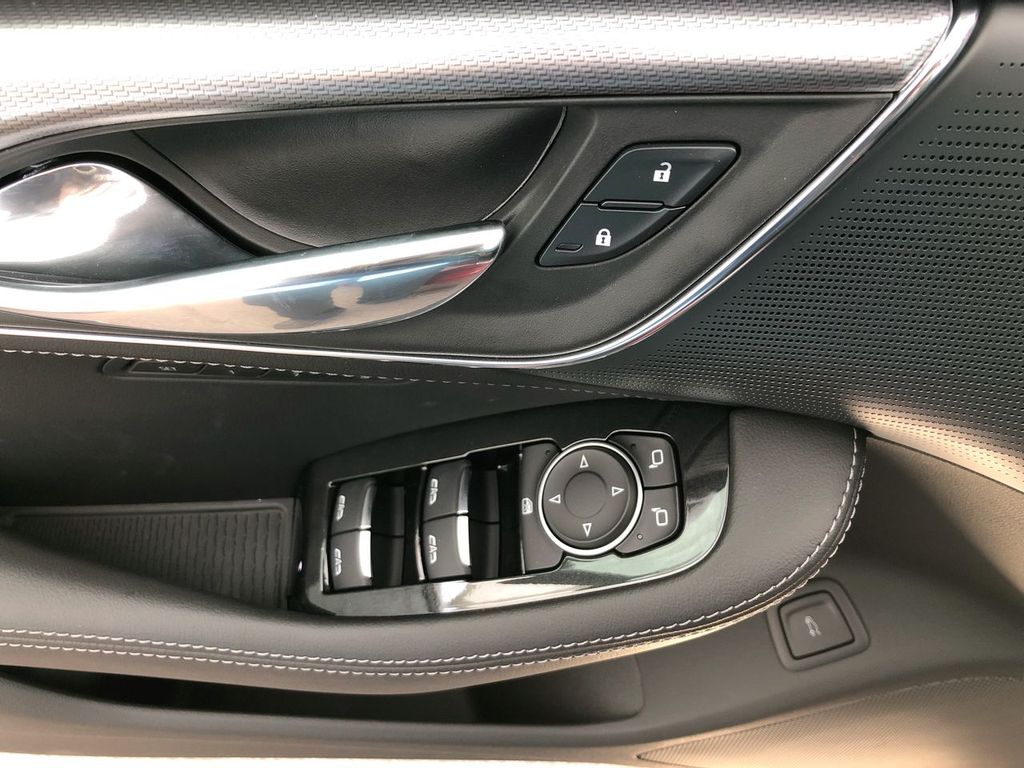 2025 Cadillac CT5