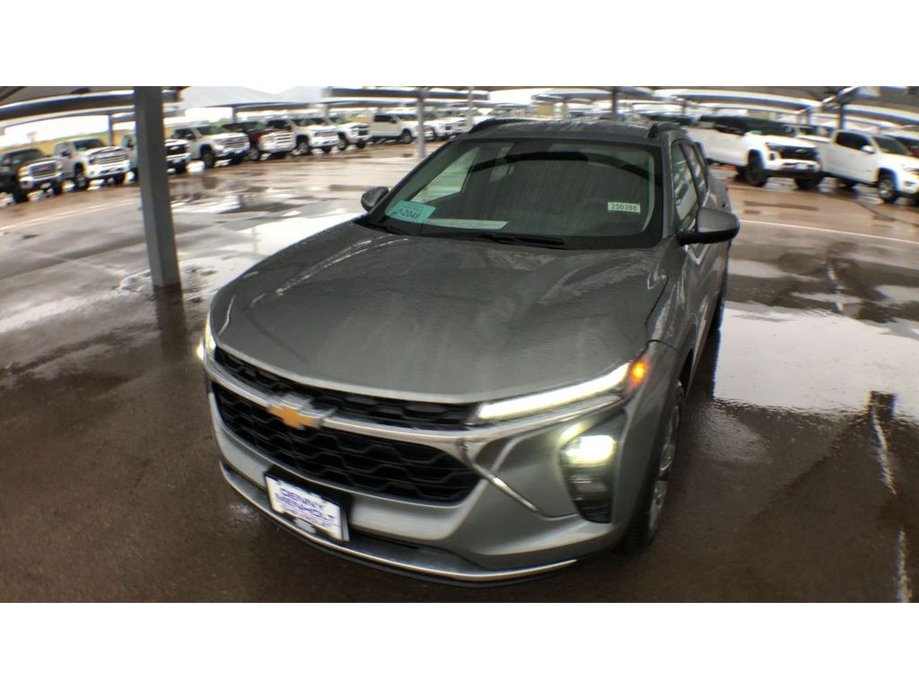2025 Chevrolet Trax