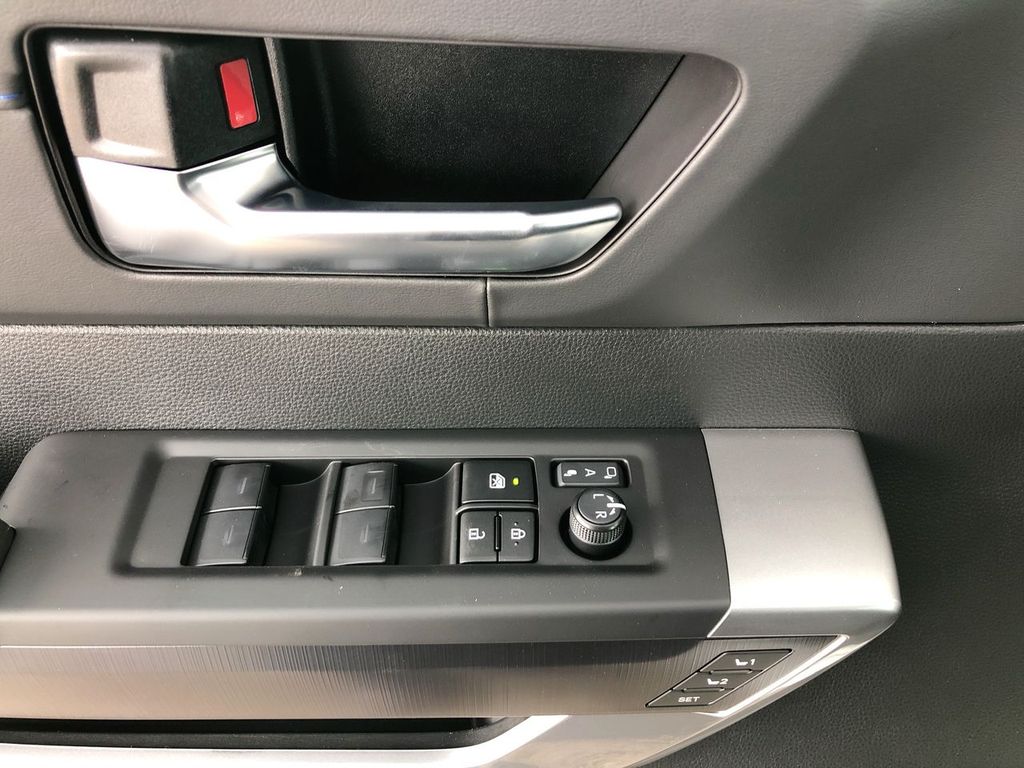 2025 Toyota Tundra Hybrid