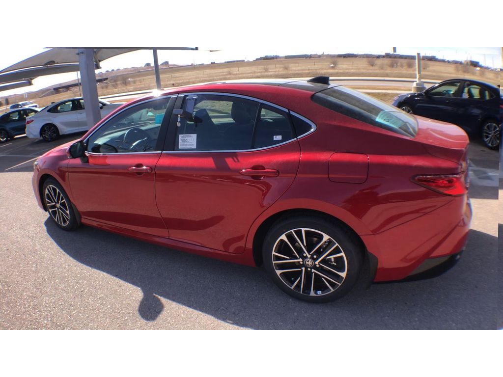 2025 Toyota Camry Hybrid