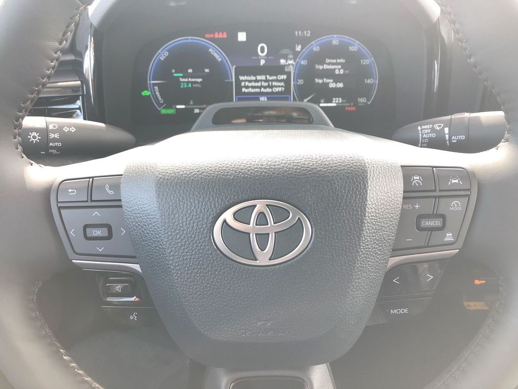 2025 Toyota Camry Hybrid