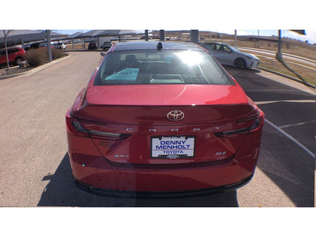 2025 Toyota Camry Hybrid