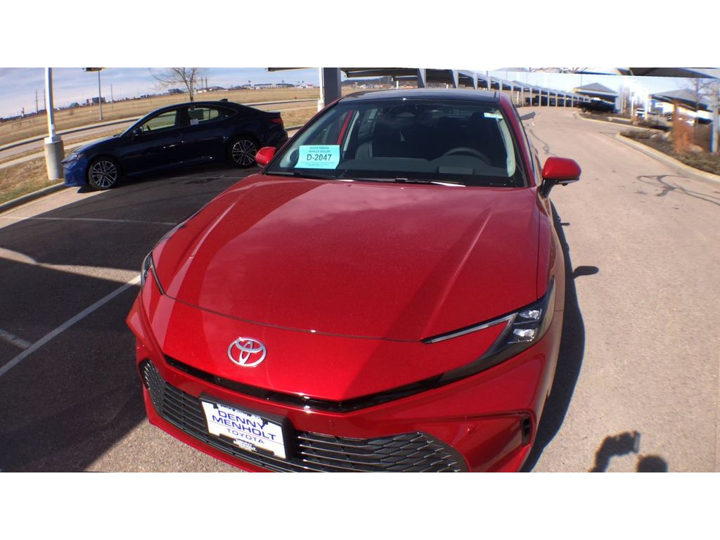2025 Toyota Camry Hybrid