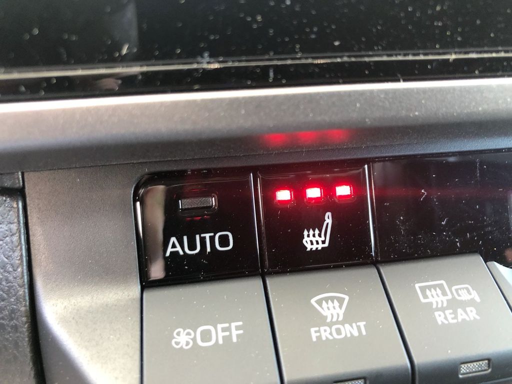 2025 Toyota Camry Hybrid