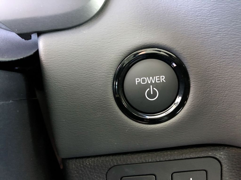 2025 Toyota Tundra Hybrid