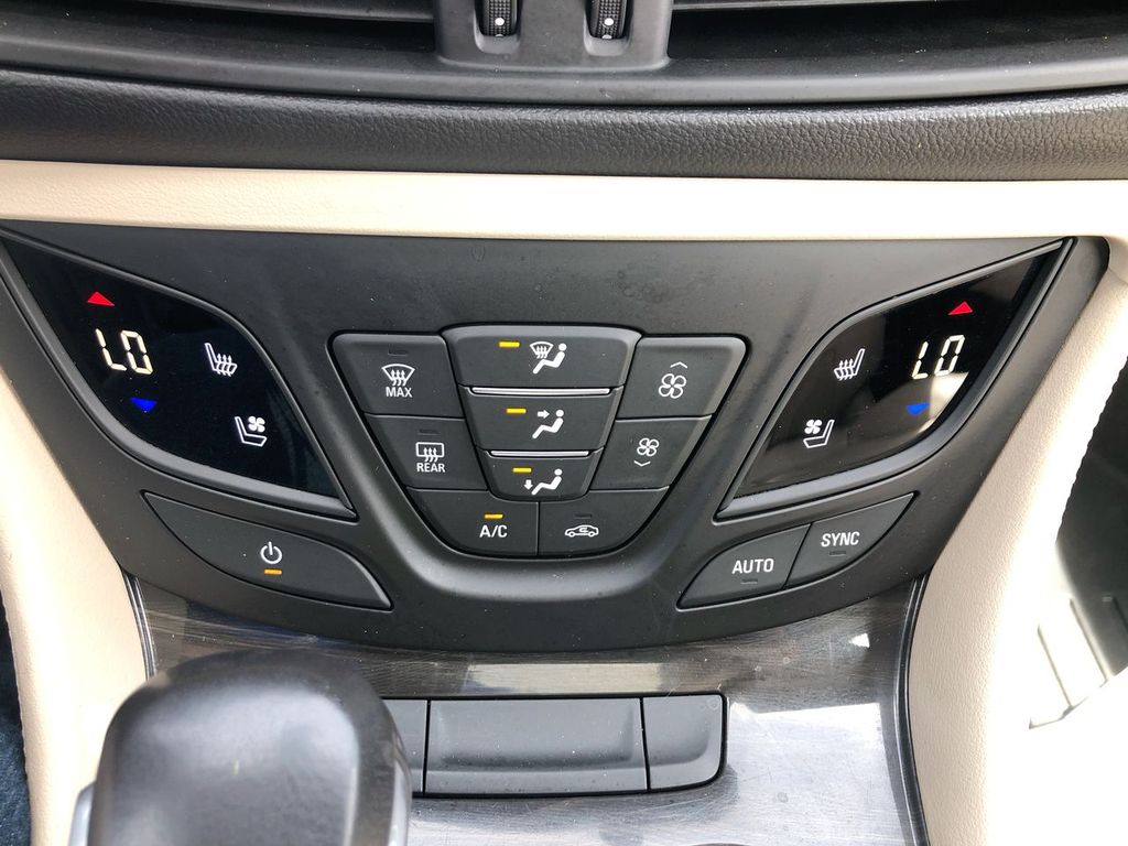2020 Buick Envision