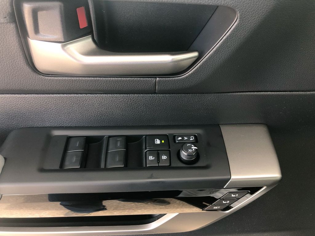 2025 Toyota Tundra Hybrid