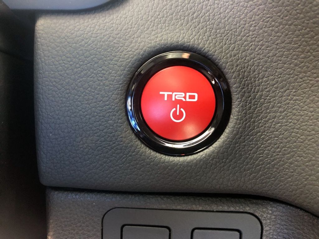 2025 Toyota Tundra Hybrid
