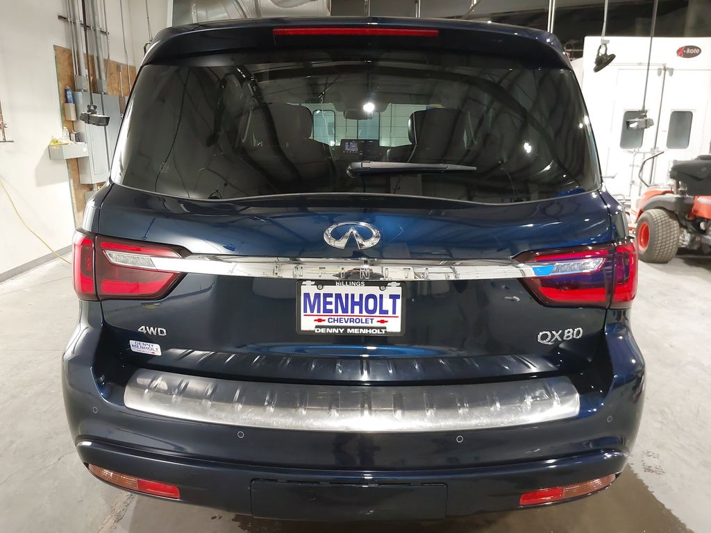 2024 INFINITI QX80