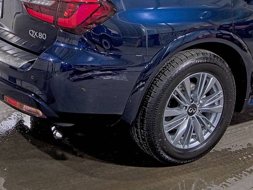 2024 INFINITI QX80
