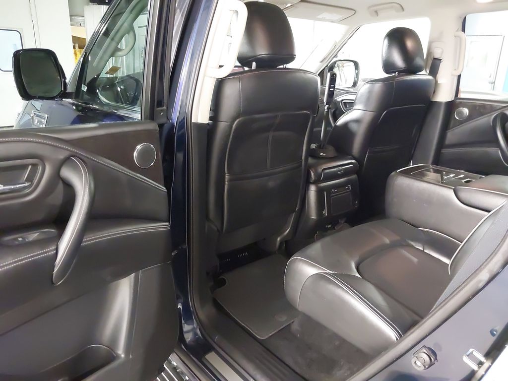 2024 INFINITI QX80
