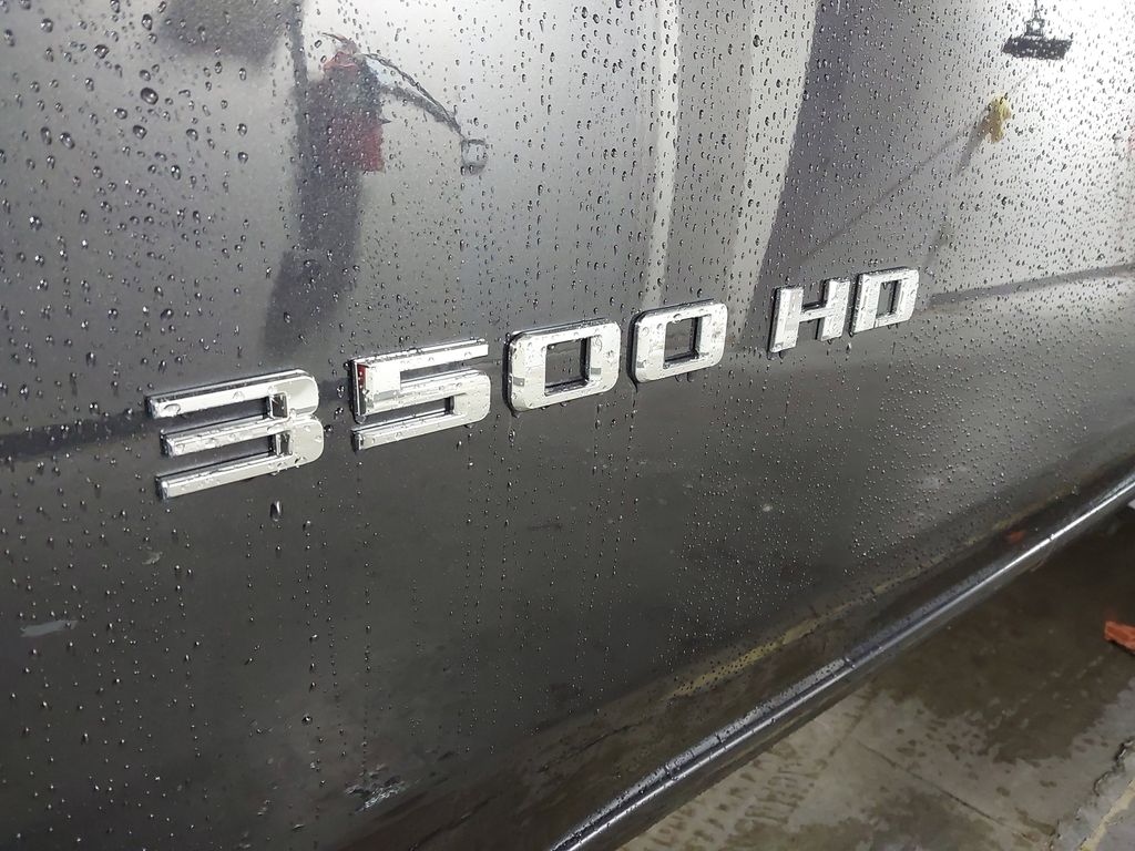 2024 Chevrolet Silverado 3500