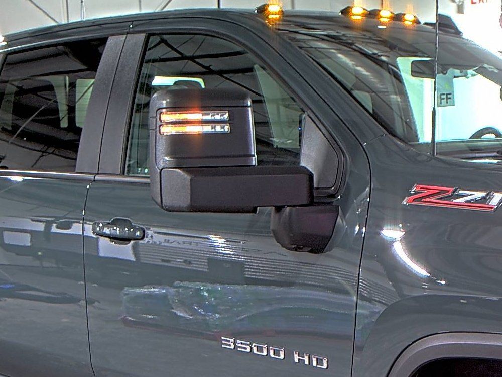 2025 Chevrolet Silverado 3500