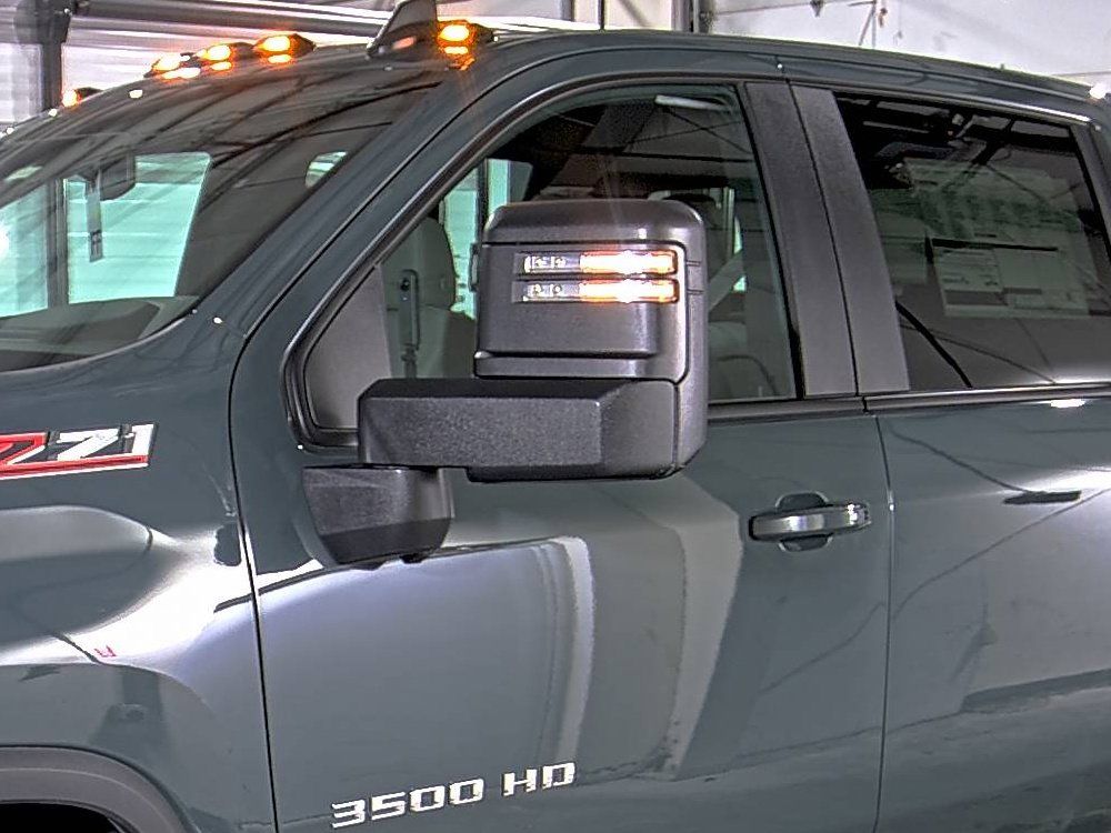 2025 Chevrolet Silverado 3500