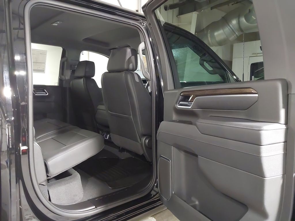 2025 Chevrolet Silverado 2500