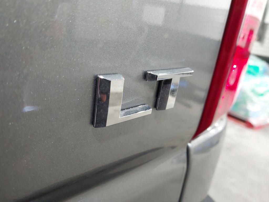2025 Chevrolet Silverado 3500