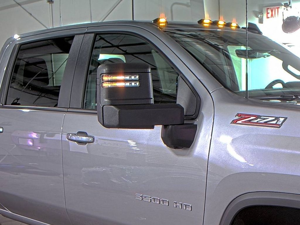 2025 Chevrolet Silverado 3500
