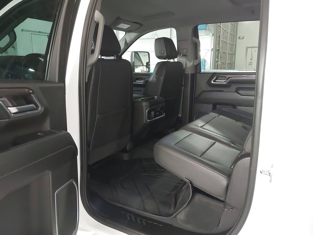 2024 Chevrolet Silverado 3500