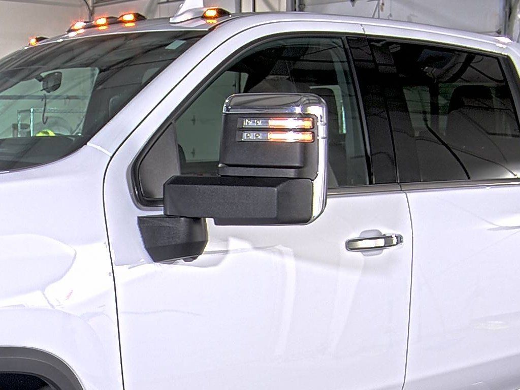2024 Chevrolet Silverado 3500