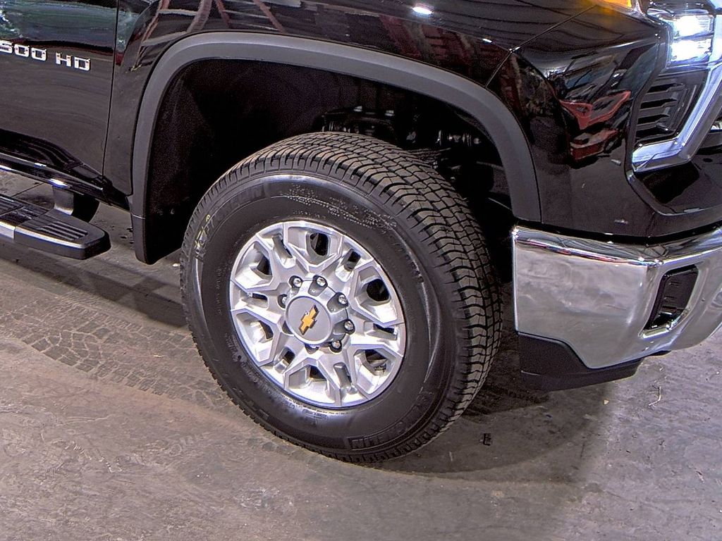 2025 Chevrolet Silverado 3500